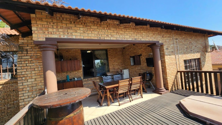4 Bedroom Property for Sale in Rustenburg North West